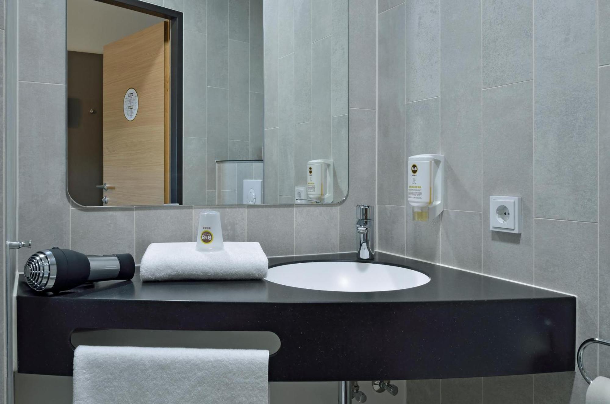 B&B Hotel Dresden City-Sued Ngoại thất bức ảnh
